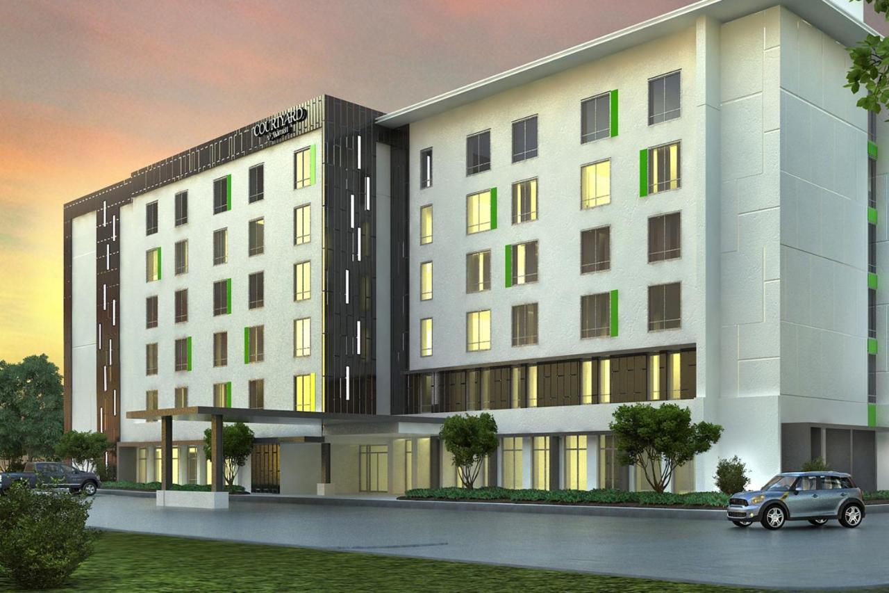 Courtyard By Marriott Lake City Exteriör bild