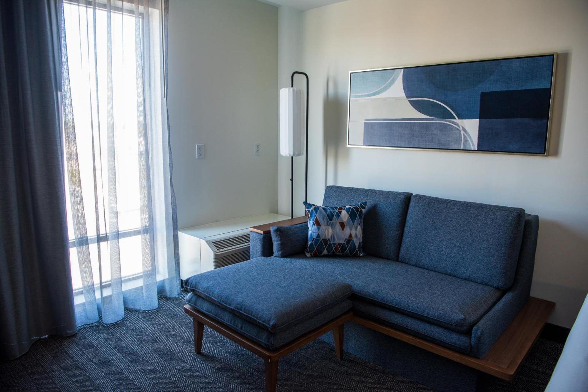 Courtyard By Marriott Lake City Exteriör bild