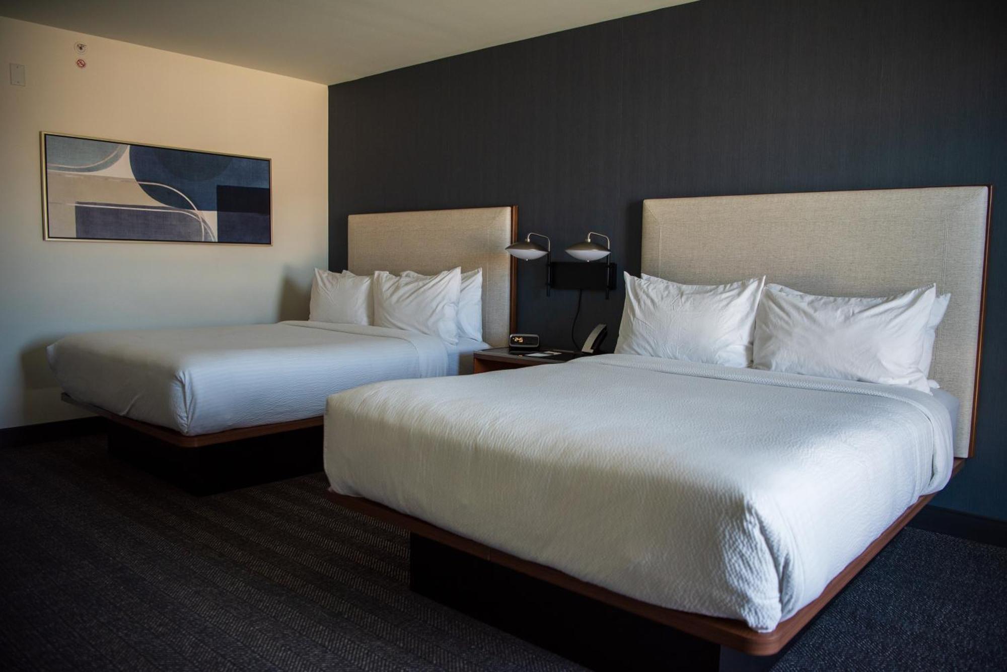 Courtyard By Marriott Lake City Exteriör bild