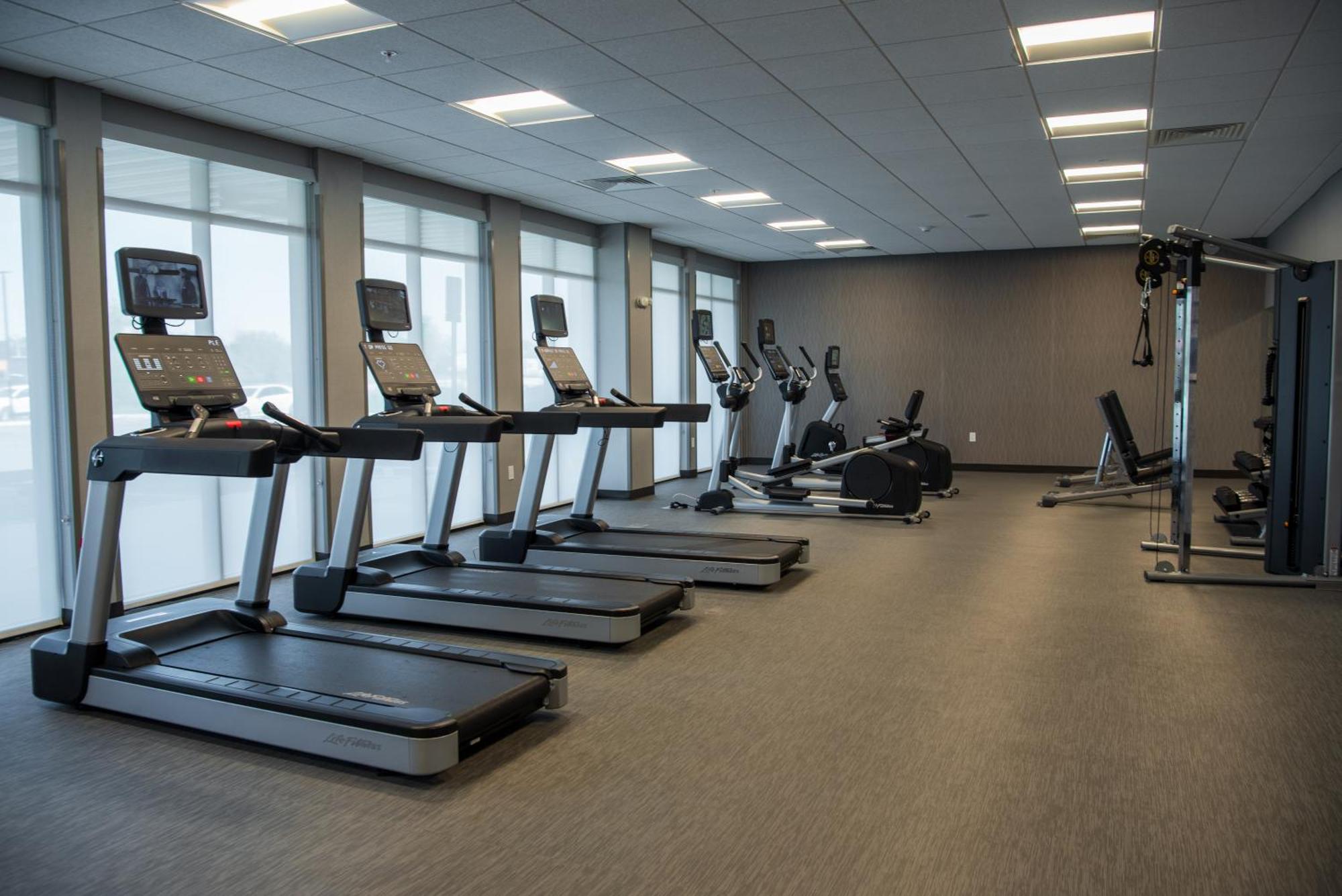 Courtyard By Marriott Lake City Exteriör bild